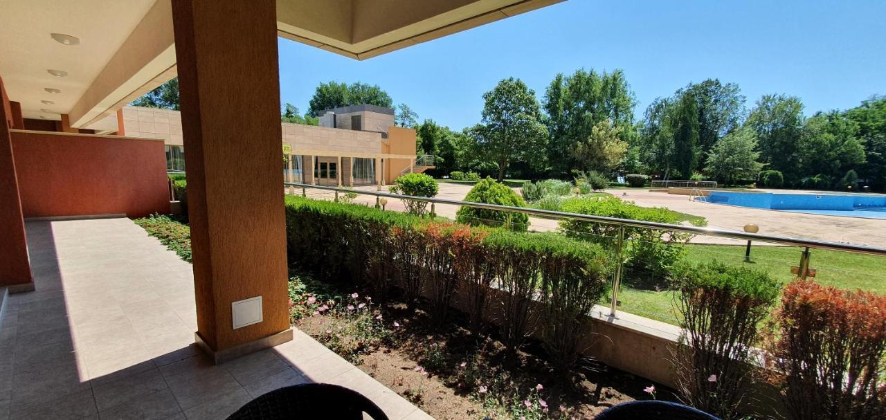 Apartament Vp Peter House Słoneczny Brzeg Zewnętrze zdjęcie